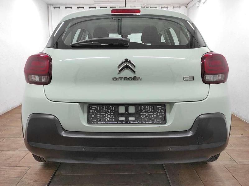 Gebraucht Citroën C3 Start 83 PS (61 kW) 2020 Grün Kleinwagen
