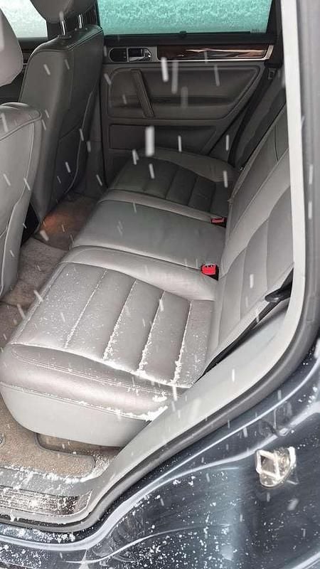 Gebraucht VW Touareg 241 PS (177 kW) 2005 Grau SUV