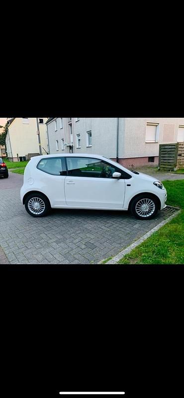 Weiß Gebraucht 2014 VW up! Kleinwagen | 3.495 € (Teuer) - Bild 1/4
