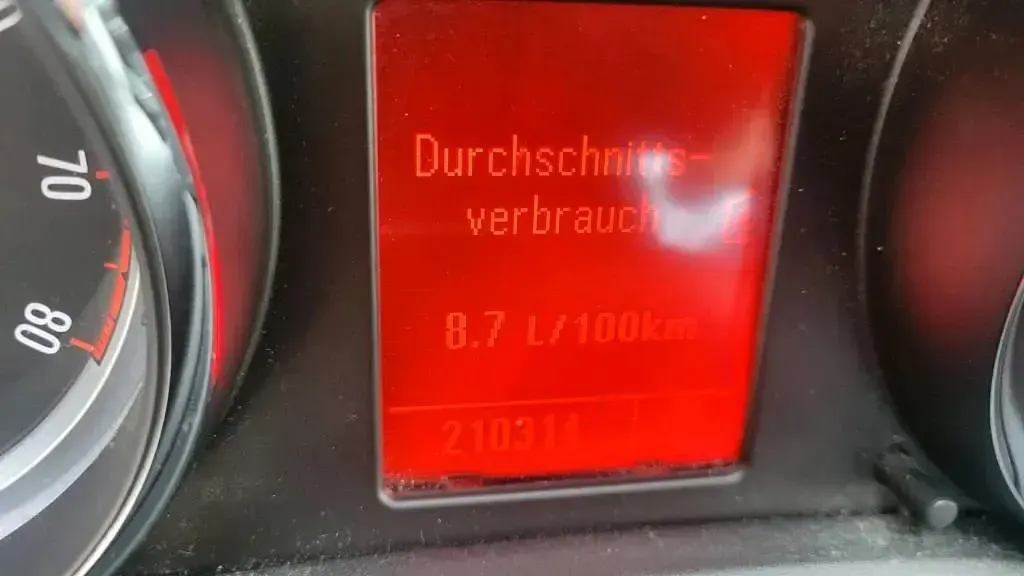 Gebraucht Opel Astra 180 PS (132 kW) 2010 Schwarz Kleinwagen