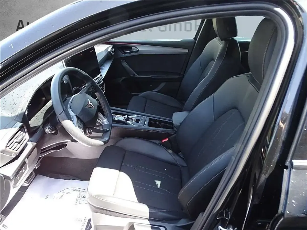 Gebraucht Cupra Leon 150 PS (110 kW) 2025 Mitternachtsschwarz Kombi