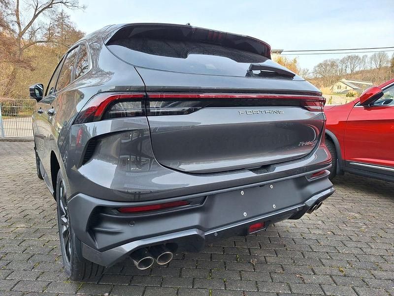 Neu DFSK Forthing 5 177 PS (130 kW) 2025 Grau SUV