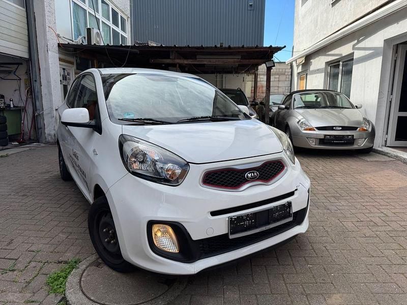 Gebraucht Kia Picanto Attract 69 PS (50 kW) 2014 Weiß Kleinwagen
