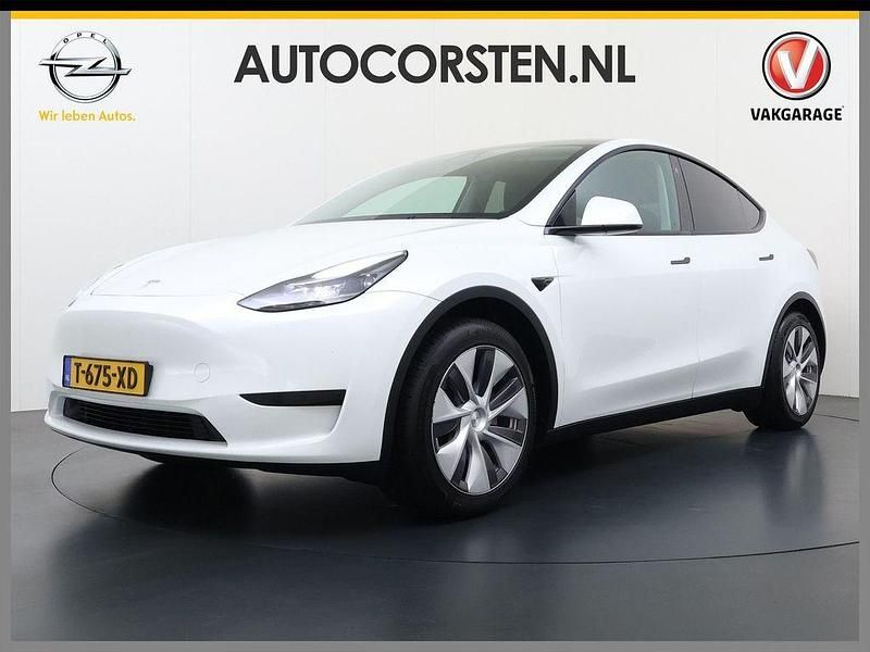 Weiß Gebraucht 2023 Tesla Model Y RWD SUV | 32.495 € (Fairer Preis) - Bild 1/4