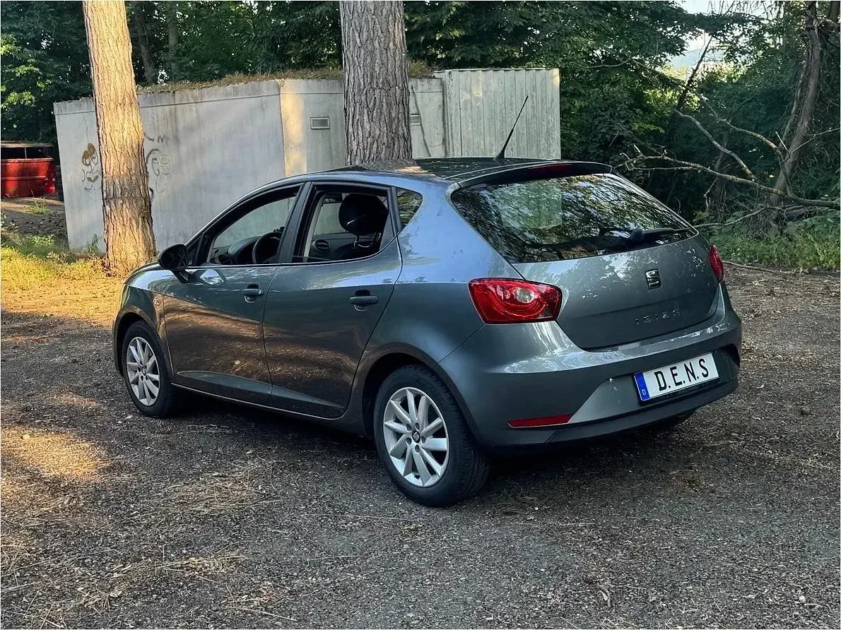Gebraucht Seat Ibiza Reference 75 PS (55 kW) 2016 Grau Limousine