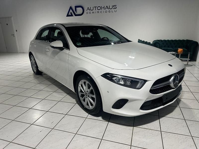 Gebraucht Mercedes A220 190 PS (139 kW) 2018 Weiß Limousine