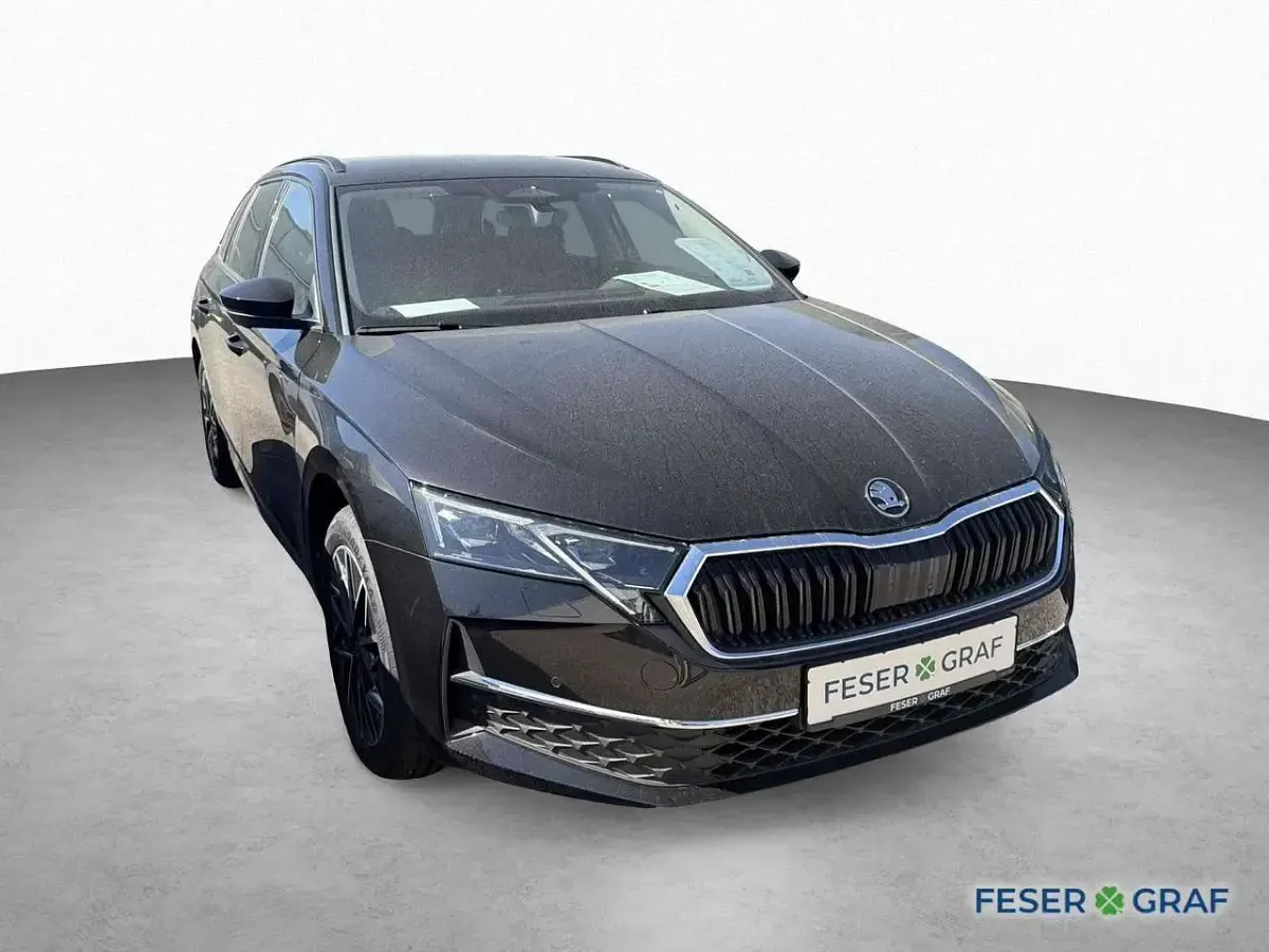 Nowe Skoda Octavia Selection 150 KM (110 kW) 2026 Czarny Kombi