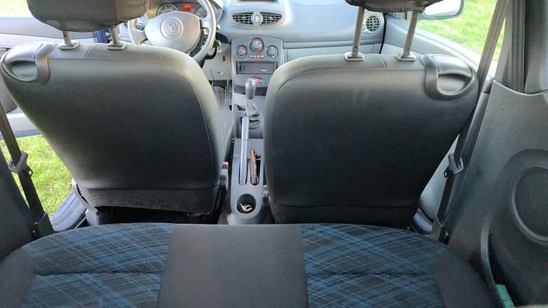 Gebraucht Renault Clio II Authentique 65 PS (47 kW) 2006 Blau Limousine