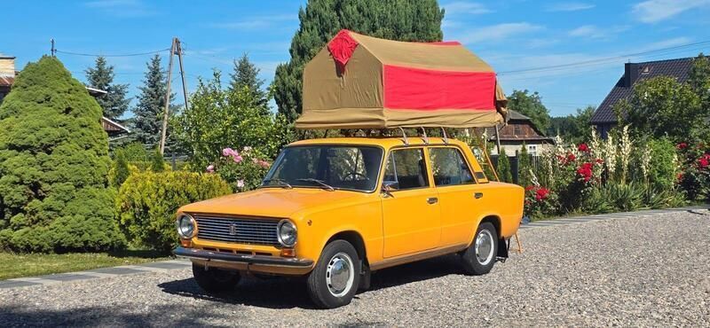 Orange Gebraucht 1984 Lada 1200 Limousine | 9.999 € - Bild 1/4