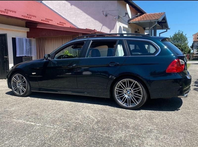 Gebraucht BMW 325 Performance 218 PS (160 kW) 2007 Grün Kombi