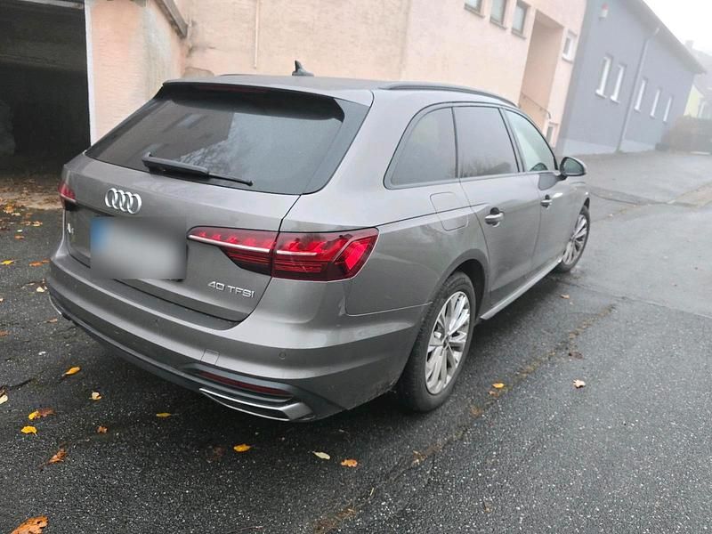 Gebraucht Audi A4 204 PS (150 kW) 2022 Kombi