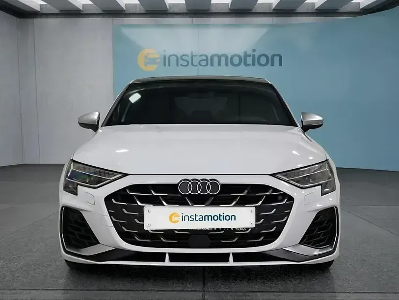 Gebraucht Audi S3 333 PS (244 kW) 2025 Weiß Limousine