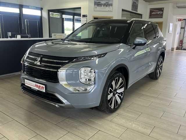 Gebraucht Mitsubishi Outlander Top 306 PS (225 kW) 2025 Grau metallic SUV