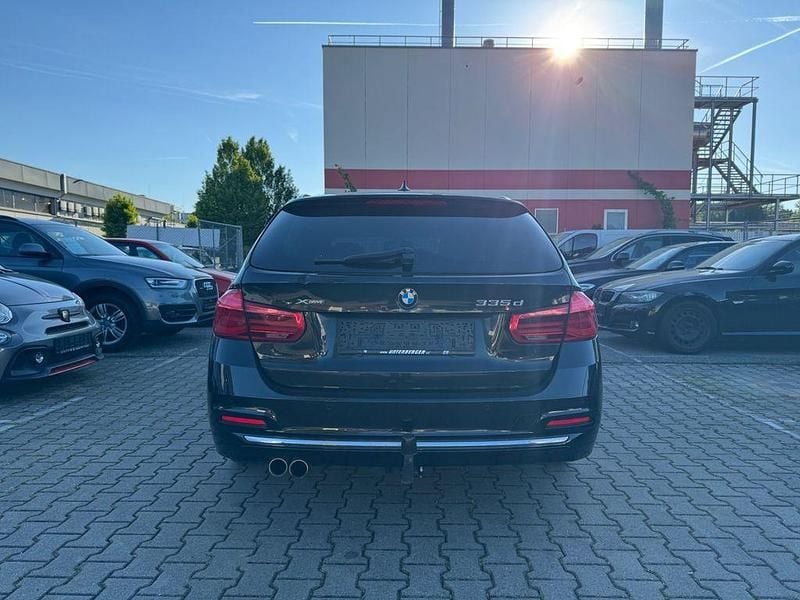 Gebraucht BMW 335 Luxury Line 313 PS (230 kW) 2016 Schwarz Kombi