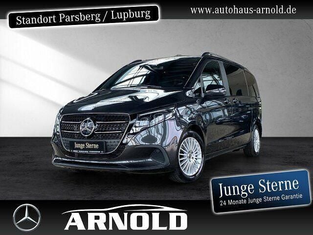 Graphitgrau Gebraucht 2024 Mercedes V220 Style Van / Kleinbus | 59.880 € (Teuer) - Bild 1/4