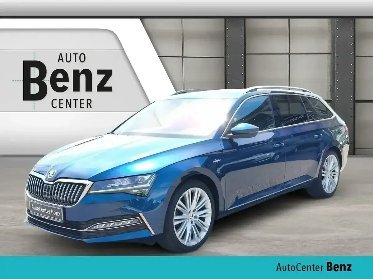 Gebraucht Skoda Superb LAURIN & KLEMENT 200 PS (147 kW) 2023 Kombi
