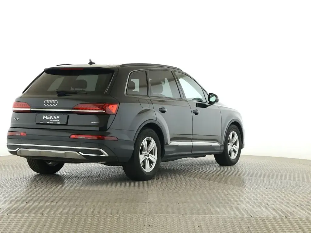 Gebraucht Audi Q7 Ambiente 286 PS (210 kW) 2023 Mythosschwarz SUV