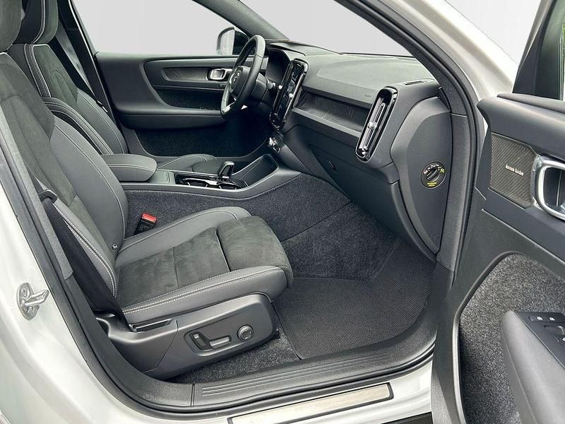 Gebraucht Volvo C40 Ultimate 300 kW (408 PS) 2023 Weiss SUV