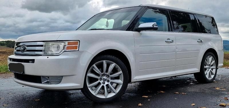 Weiß Gebraucht 2010 Ford Flex SUV | 18.999 € - Bild 1/4