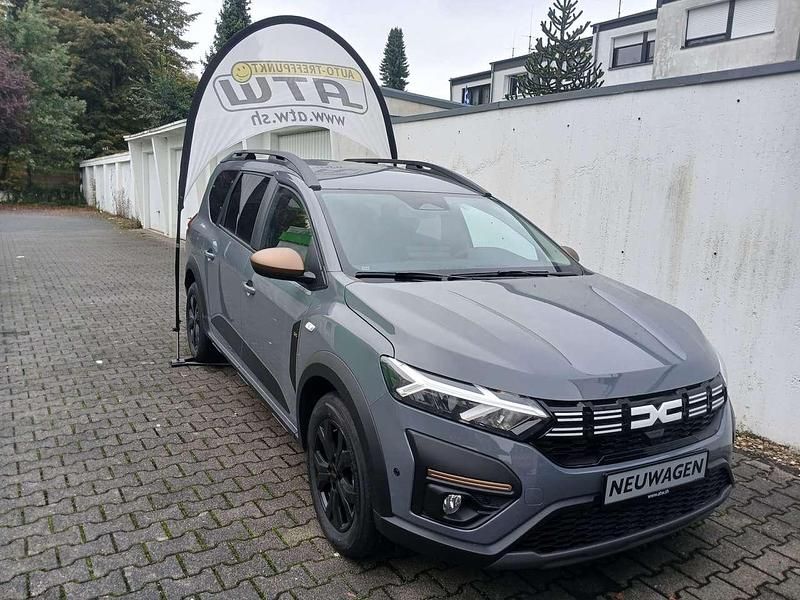Neu Dacia Jogger Extreme 110 PS (80 kW) 2025 Schiefergrau Van / Kleinbus
