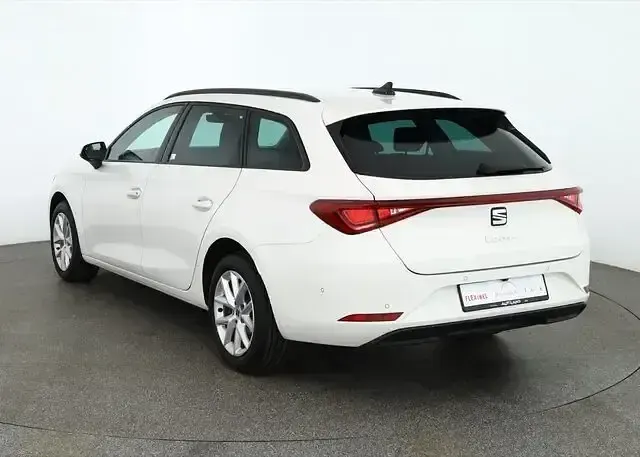 Gebraucht Seat Leon 115 PS (84 kW) 2022 Weiss