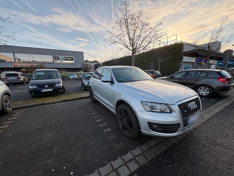 Gebraucht Audi Q5 170 PS (125 kW) 2009 Silber SUV