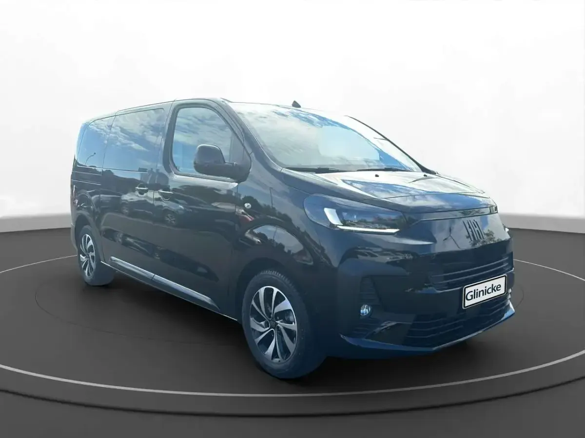 Gebraucht Fiat Ulysse 179 PS (131 kW) 2025 Schwarz Van / Kleinbus
