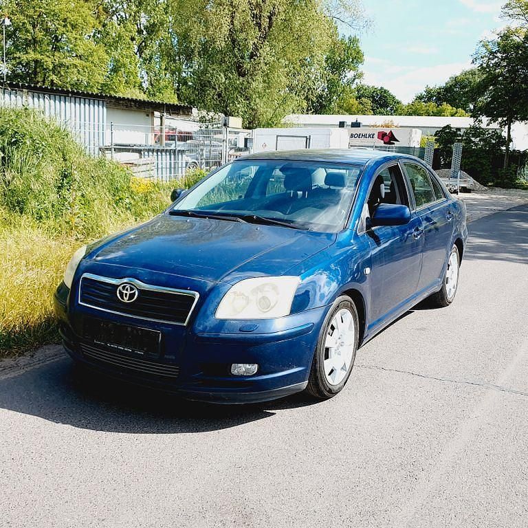 Gebraucht Toyota Avensis 147 PS (108 kW) 2004 Blau Limousine