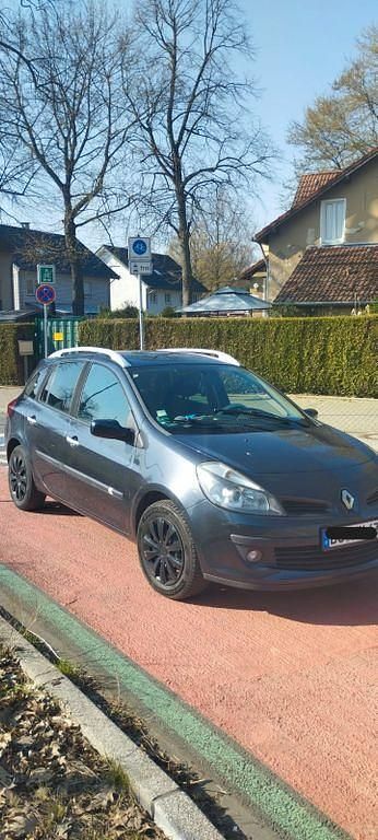 Gebraucht Renault Clio II Authentique 75 PS (55 kW) 2008 Grau Limousine