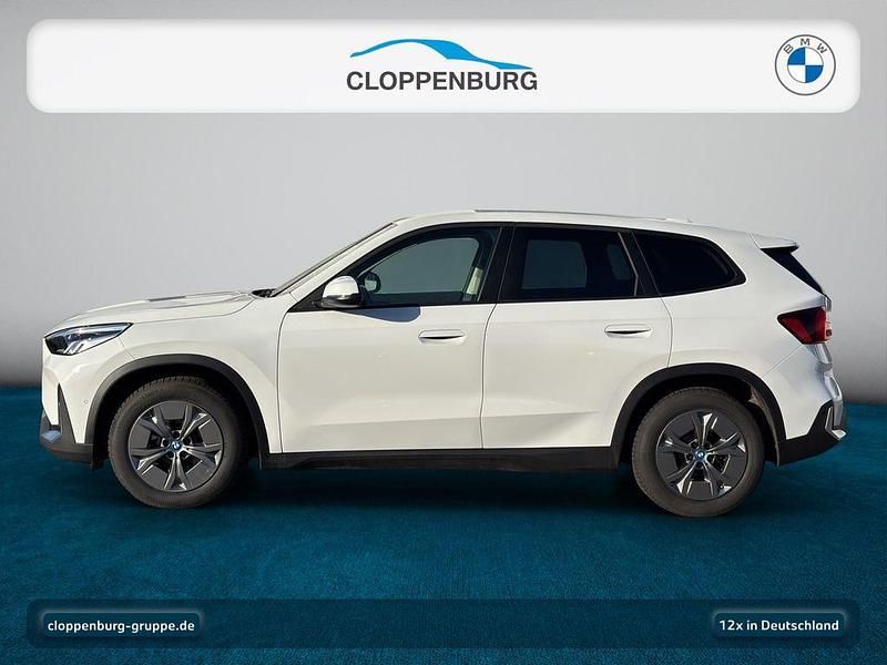 Gebraucht BMW iX1 Performance 230 kW (313 PS) 2023 Alpinweiß uni SUV