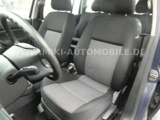 Gebraucht VW Golf IV 101 PS (74 kW) 2003 Blau Kombi