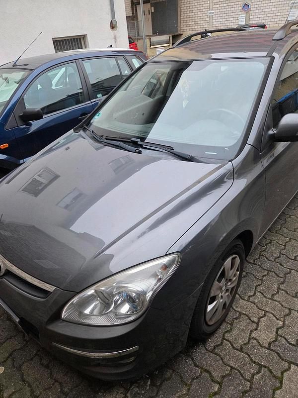 Gebraucht Hyundai i30 2008 Grau Kombi