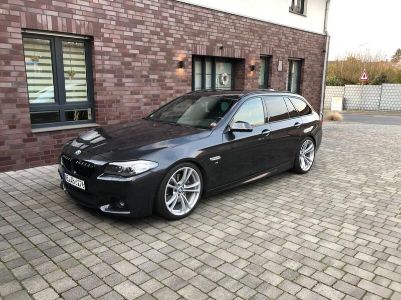 Grau Gebraucht 2014 BMW 530 M Sport Kombi | 21.500 € - Bild 1/4