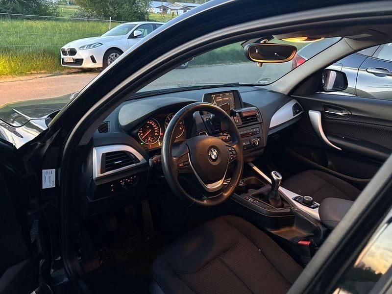 Second-hand BMW 114 95 CP (69 kW) 2013 Negru Hatchback