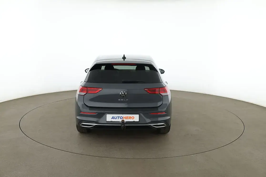 Gebraucht VW Golf VIII Active 2021 Grau Limousine