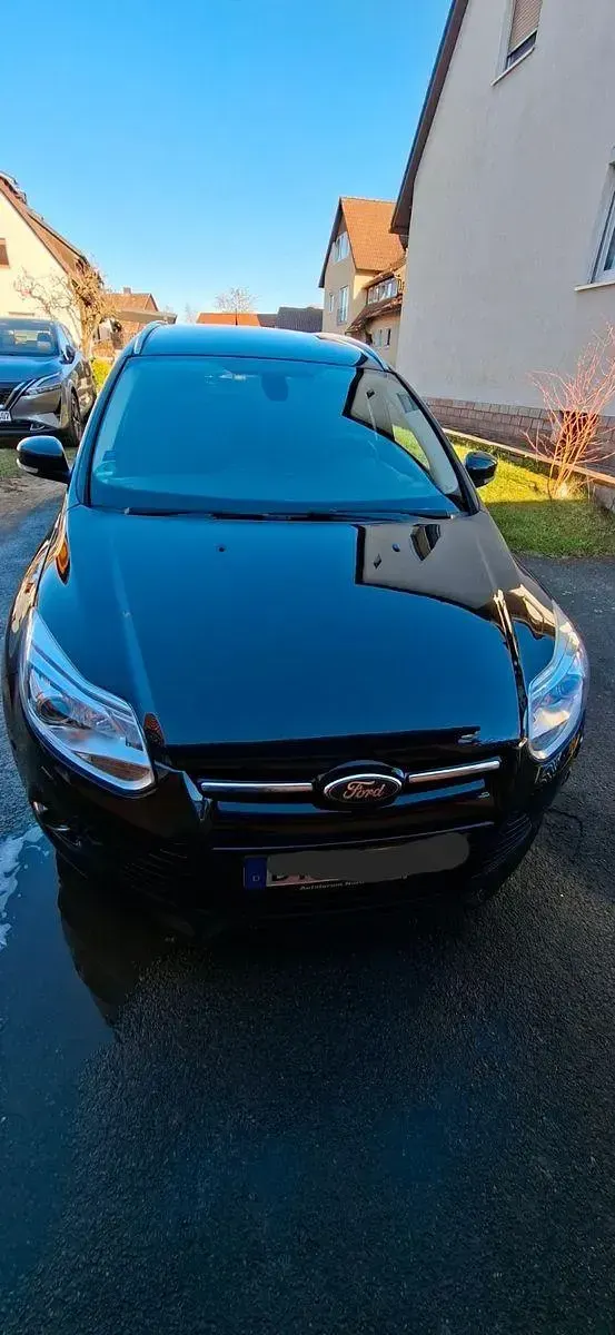 Używany Ford Focus Titanium 125 KM (91 kW) 2013 Czarny Kombi