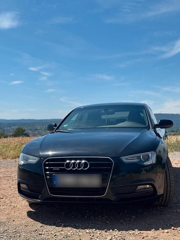 Schwarz Gebraucht 2012 Audi A5 Sportback S-Line Kleinwagen | 13.700 € (Fairer Preis) - Bild 1/4