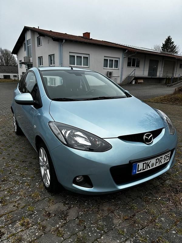 Gebraucht Mazda 2 103 PS (75 kW) 2008 Blau Kleinwagen