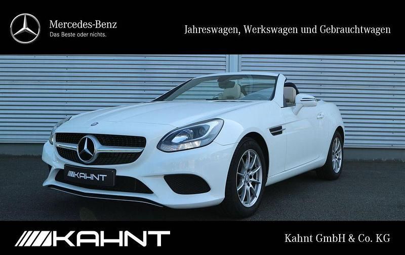 Weiß Gebraucht 2016 Mercedes SLC180 Cabrio | 24.890 € (Superpreis) - Bild 1/4