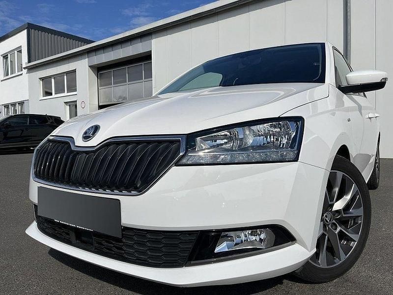 Weiß candyweiss Gebraucht 2021 Skoda Fabia Clever | 15.590 € (Guter Preis) - Bild 1/4