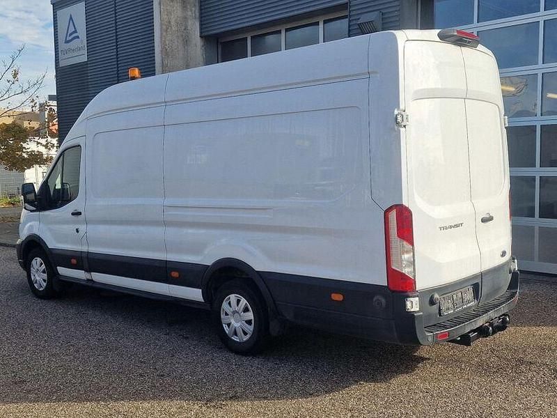 Gebraucht Ford Transit Trend 170 PS (125 kW) 2020 Frostweiß Limousine