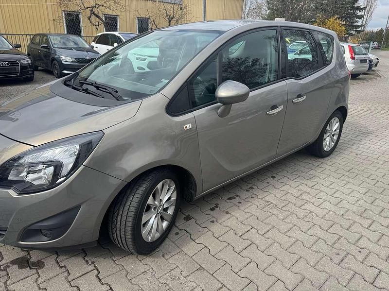 Gebraucht Opel Meriva 140 PS (102 kW) 2011 Grau Van / Kleinbus