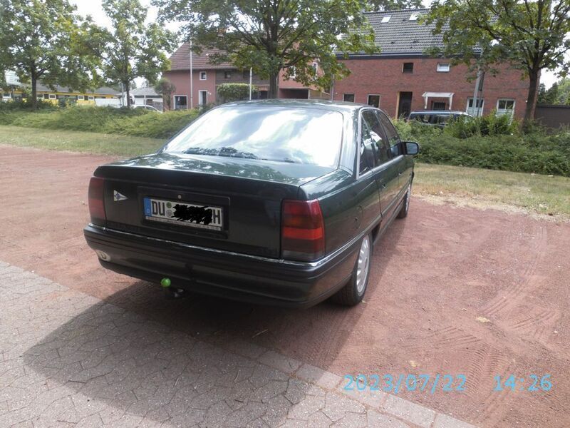 Gebraucht Opel Omega 116 PS (85 kW) 1991 Grün Limousine