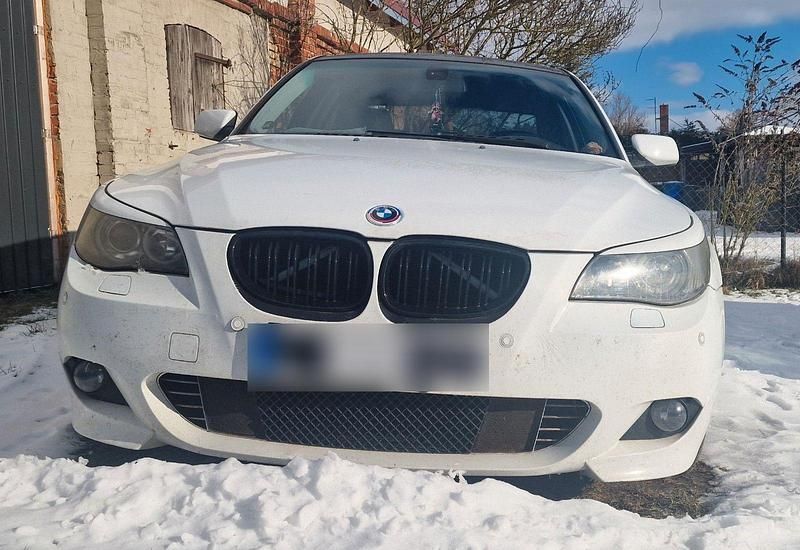 Gebraucht BMW 520 170 PS (125 kW) 2003 Weiß Limousine