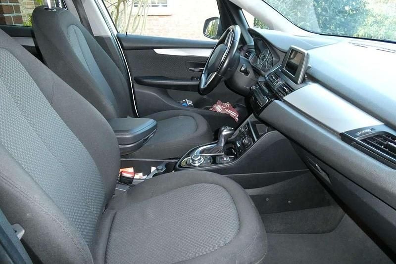 Gebraucht BMW 220 Advantage 190 PS (139 kW) 2017 Weiß Kombi