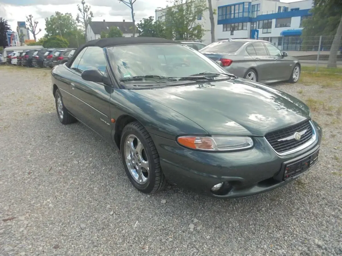 Gebraucht Chrysler Stratus Limited 163 PS (119 kW) 2000 Grün Cabrio