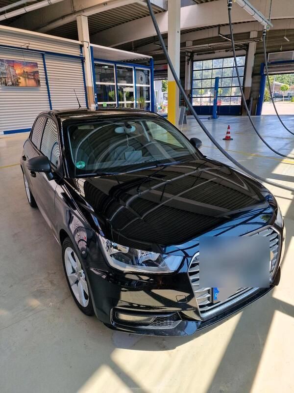 Schwarz Gebraucht 2018 Audi A1 Sportback Sport Kleinwagen | 12.300 € (Fairer Preis) - Bild 1/4