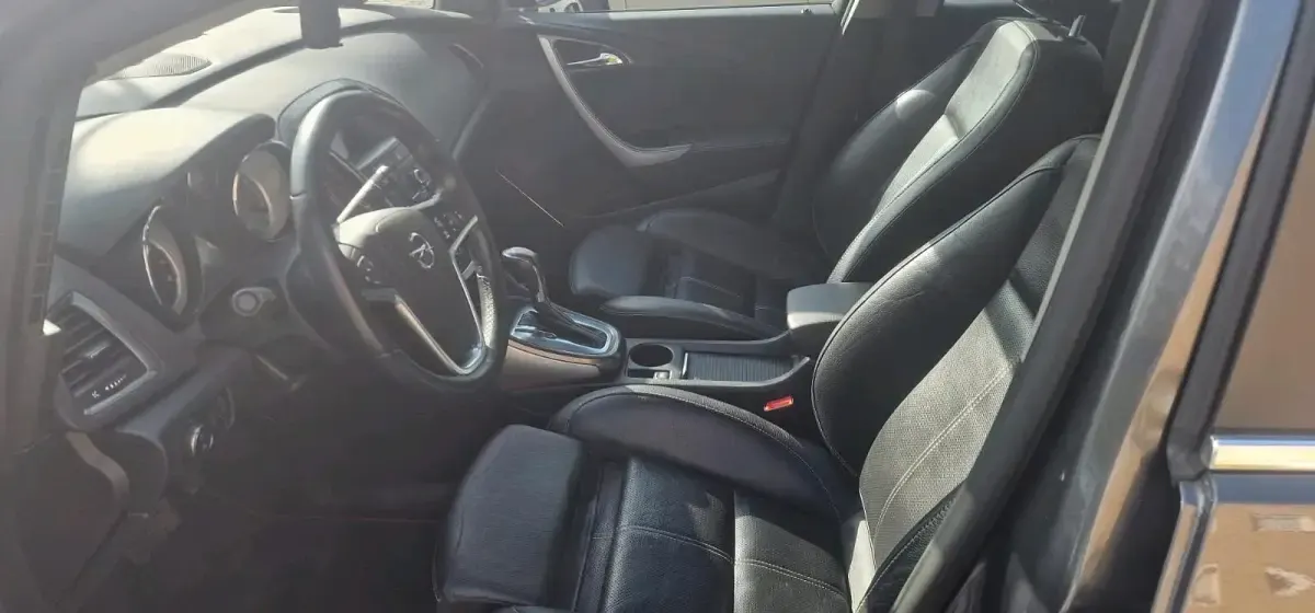 Brugt Opel Astra 180 HK (132 kW) 2011 Sølv Stationcar