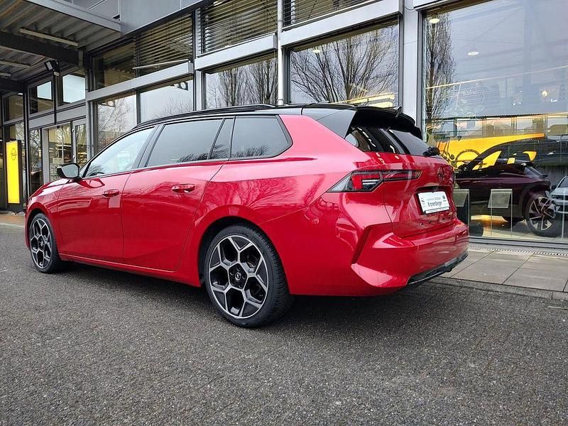 Gebraucht Opel Astra Ultimate 131 PS (96 kW) 2025 Rot Kombi