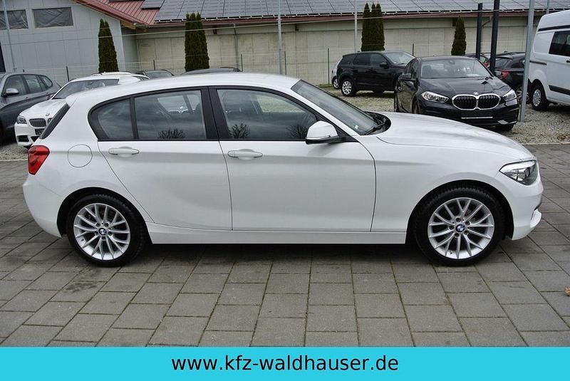 Gebraucht BMW 116 Advantage 116 PS (85 kW) 2017 Weiß Kleinwagen